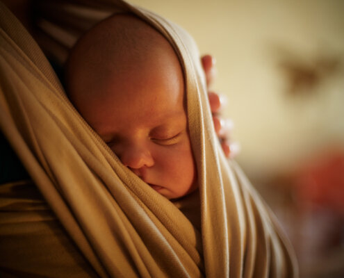 Five things to buy second hand for your first baby placement